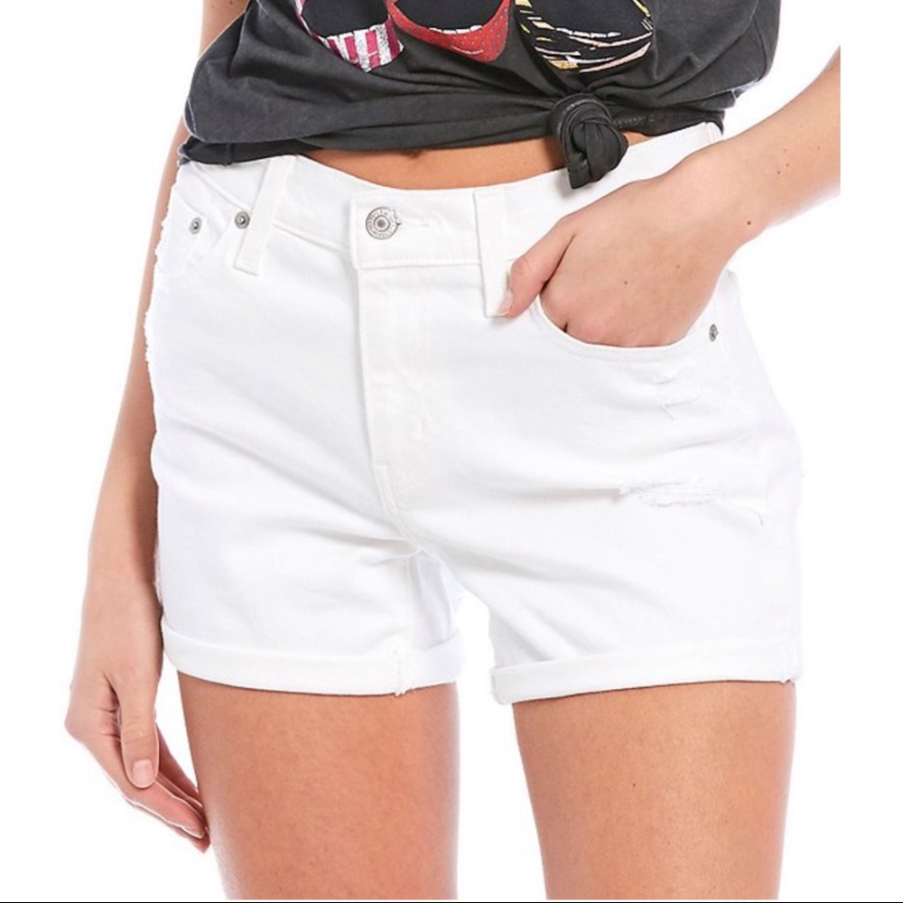 Levi’s Mid Length Distressed Jean Shorts in Ice White NEW